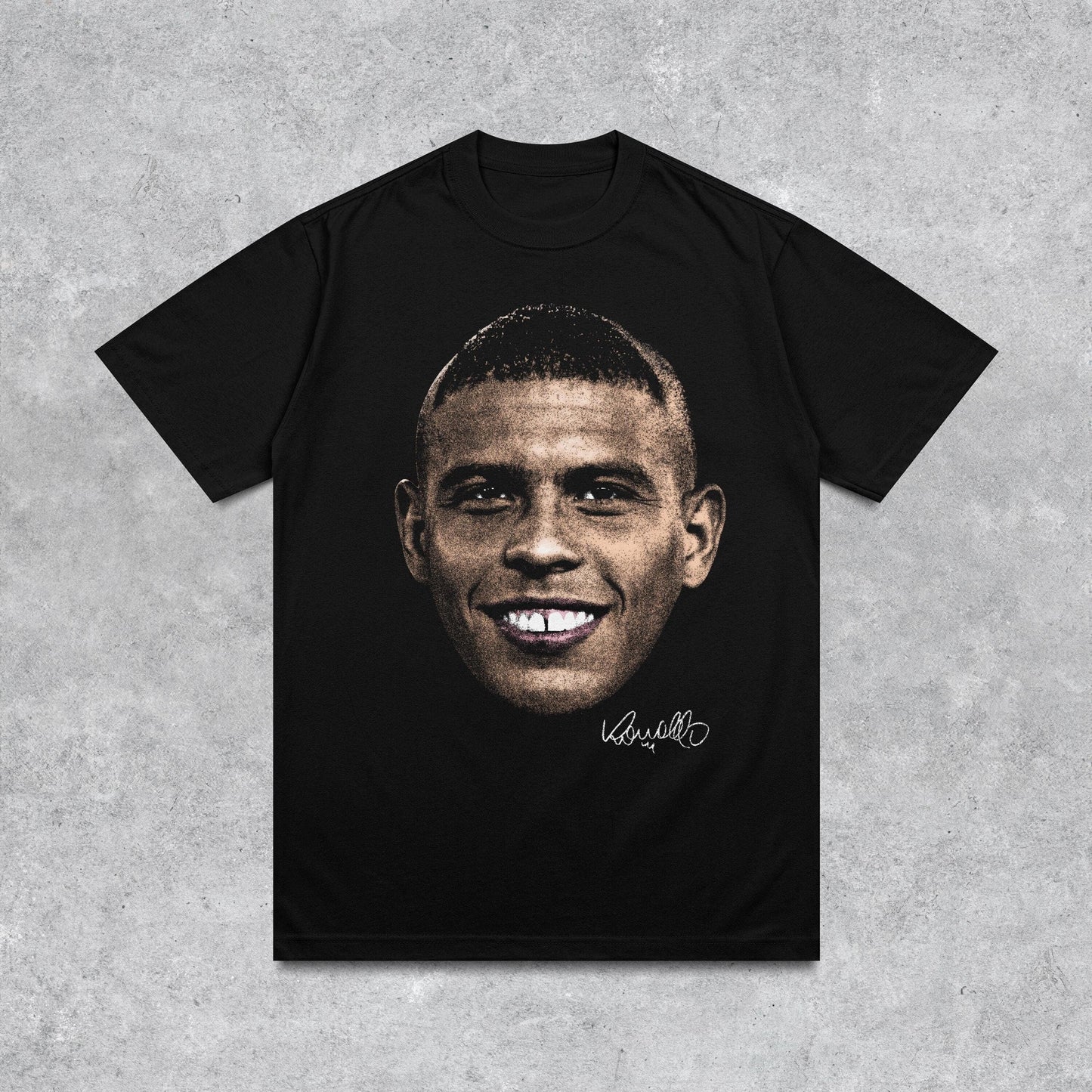 R9 Head Cutout Graphic T-Shirt, Ronaldo Nazario Iconic Brazilian Retro Football Tee, Football Gift Idea